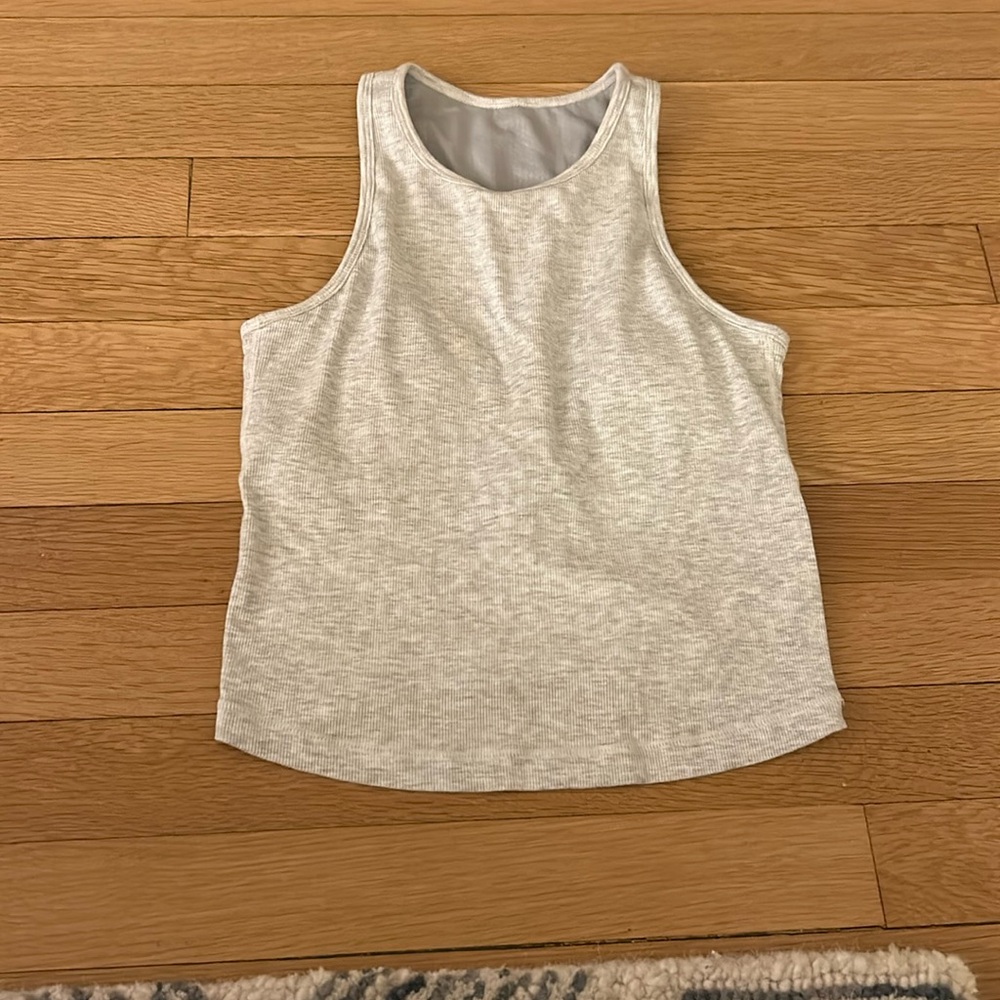Ribbed Vuori plyo tank